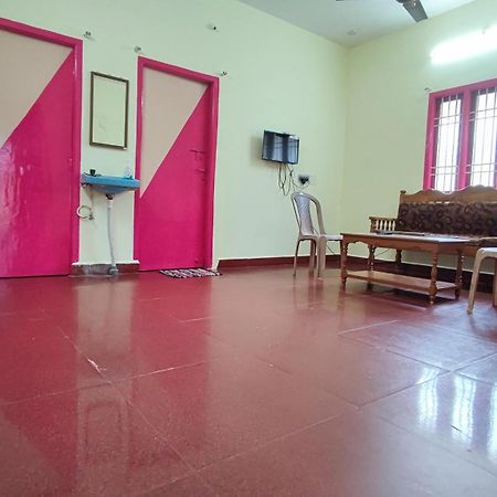Sr Villa Stay Kottakuppam Екстер'єр фото